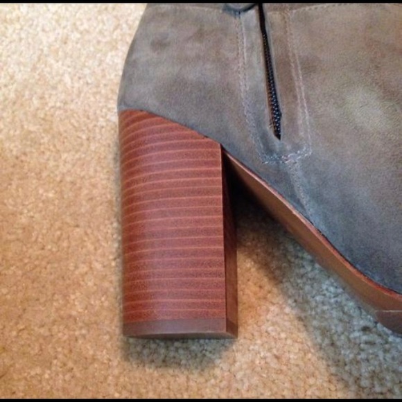 Tory Burch putty Grey Suede Boots - Picture 6 of 9